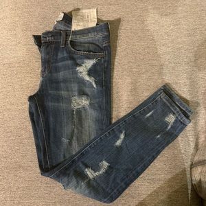 Current Elliott The Stiletto Dark Shredded Denim